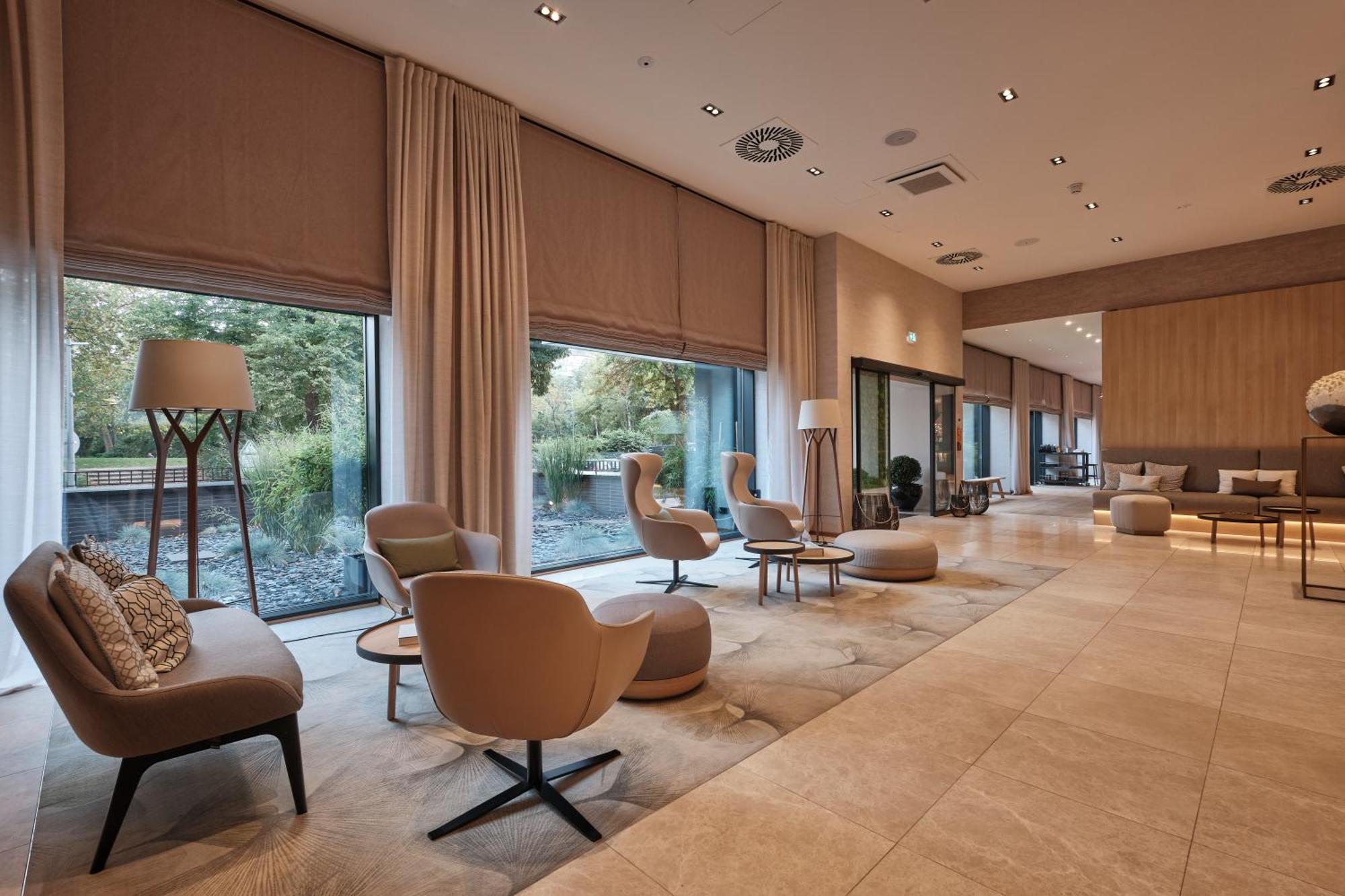 Ac Hotel By Marriott Berlin Humboldthain Park Bagian luar foto