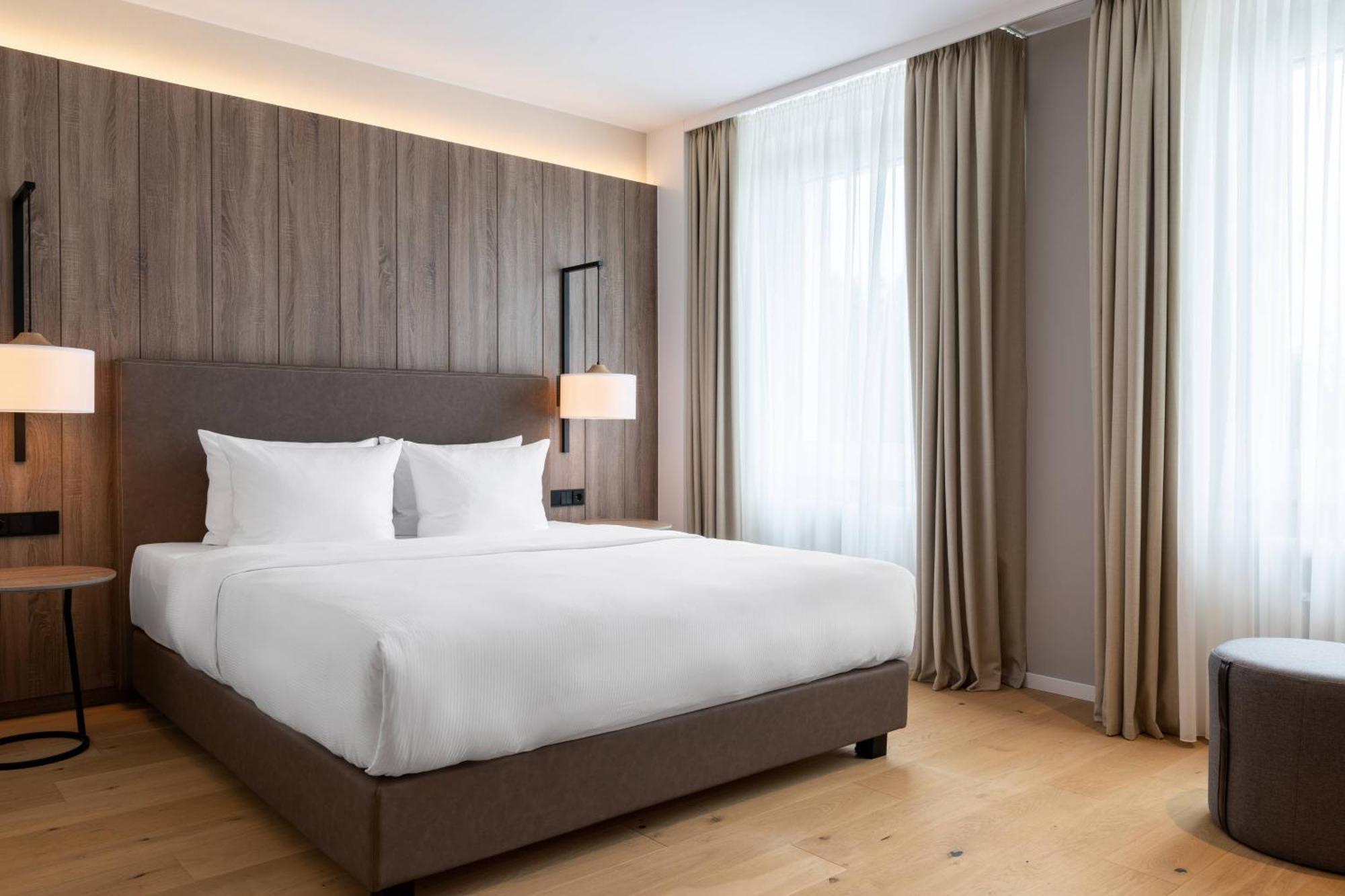 Ac Hotel By Marriott Berlin Humboldthain Park Bagian luar foto